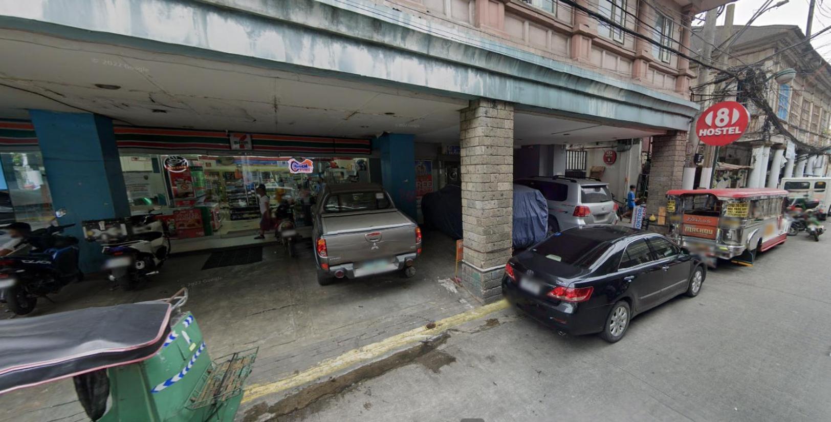 8Hostel Manila Exterior photo