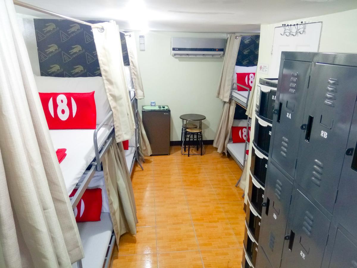 8Hostel Manila Exterior photo